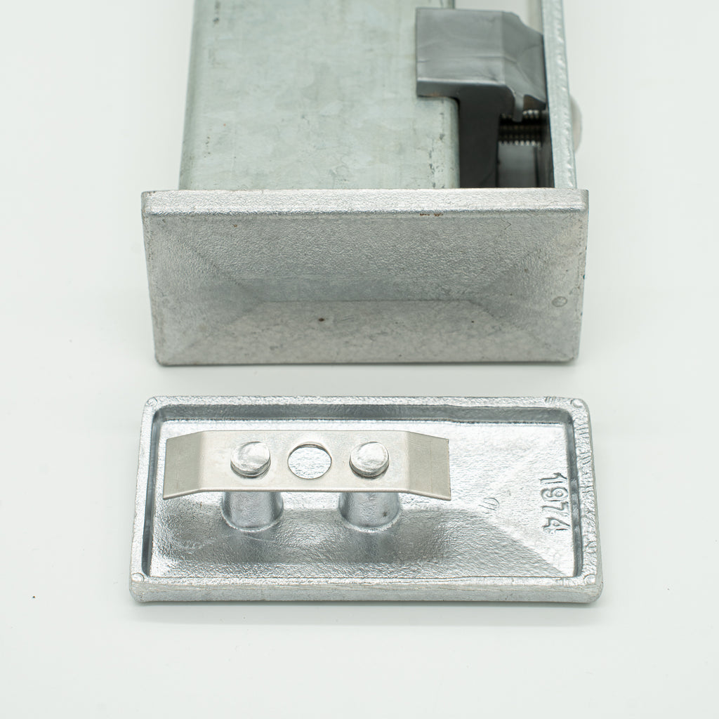 Alu-Pfostenkappe mit Überstand; für 60 x 40 mm Pfosten
